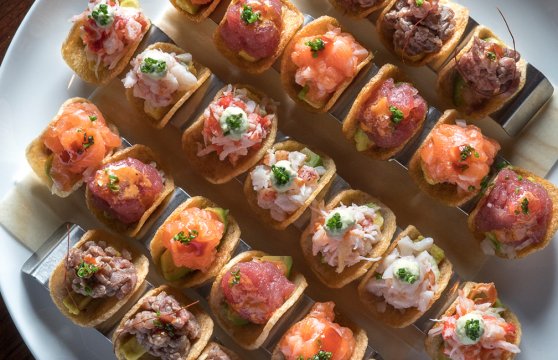 Dinings: Traditional Japanese Restaurant 