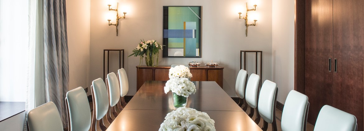 PRIVATE DINING ROOM